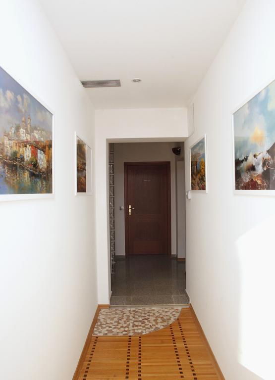 Guest House Isabel Ζάγκρεμπ Εξωτερικό φωτογραφία